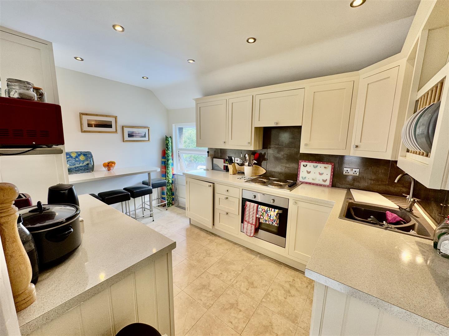 29-31 Castle Street, Criccieth